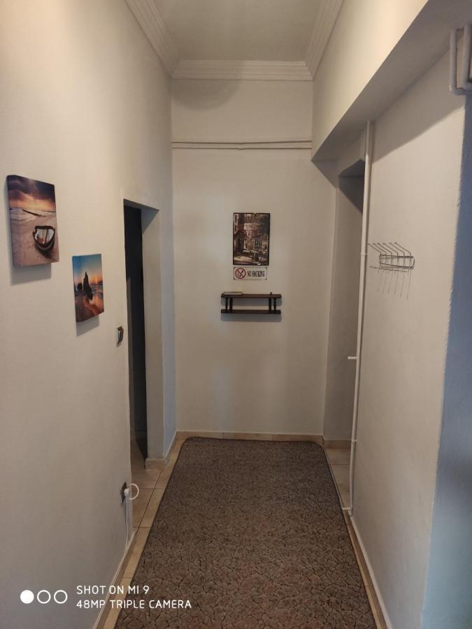 Airport'S Close, Cozy Flat For 6 Persons Apartment Markópoulon Екстериор снимка