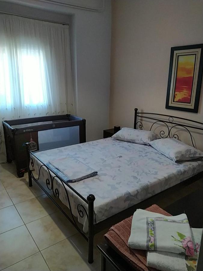 Airport'S Close, Cozy Flat For 6 Persons Apartment Markópoulon Екстериор снимка