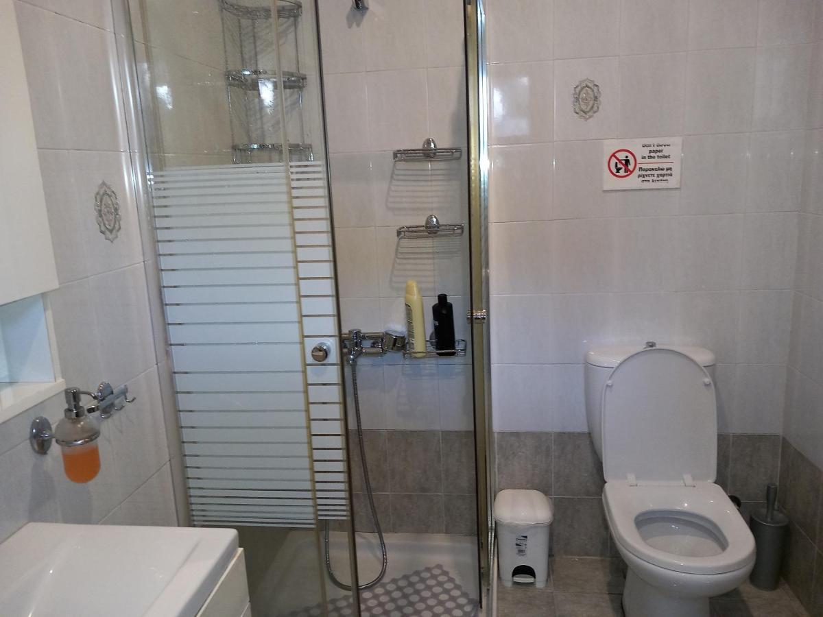 Airport'S Close, Cozy Flat For 6 Persons Apartment Markópoulon Екстериор снимка